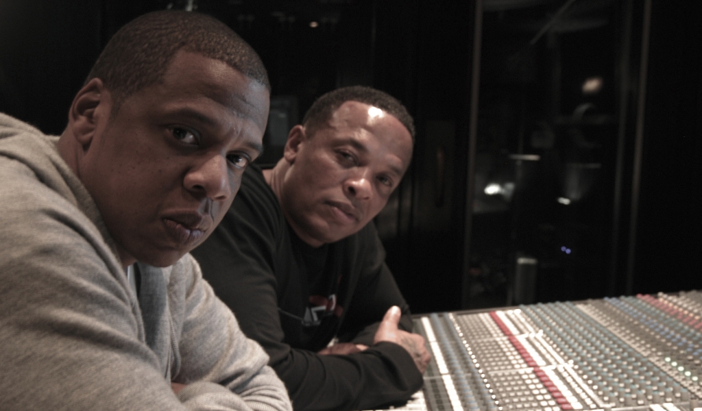 Jaz-Z and Dr Dre in Studio for 1024 x 600 widescreen resolution