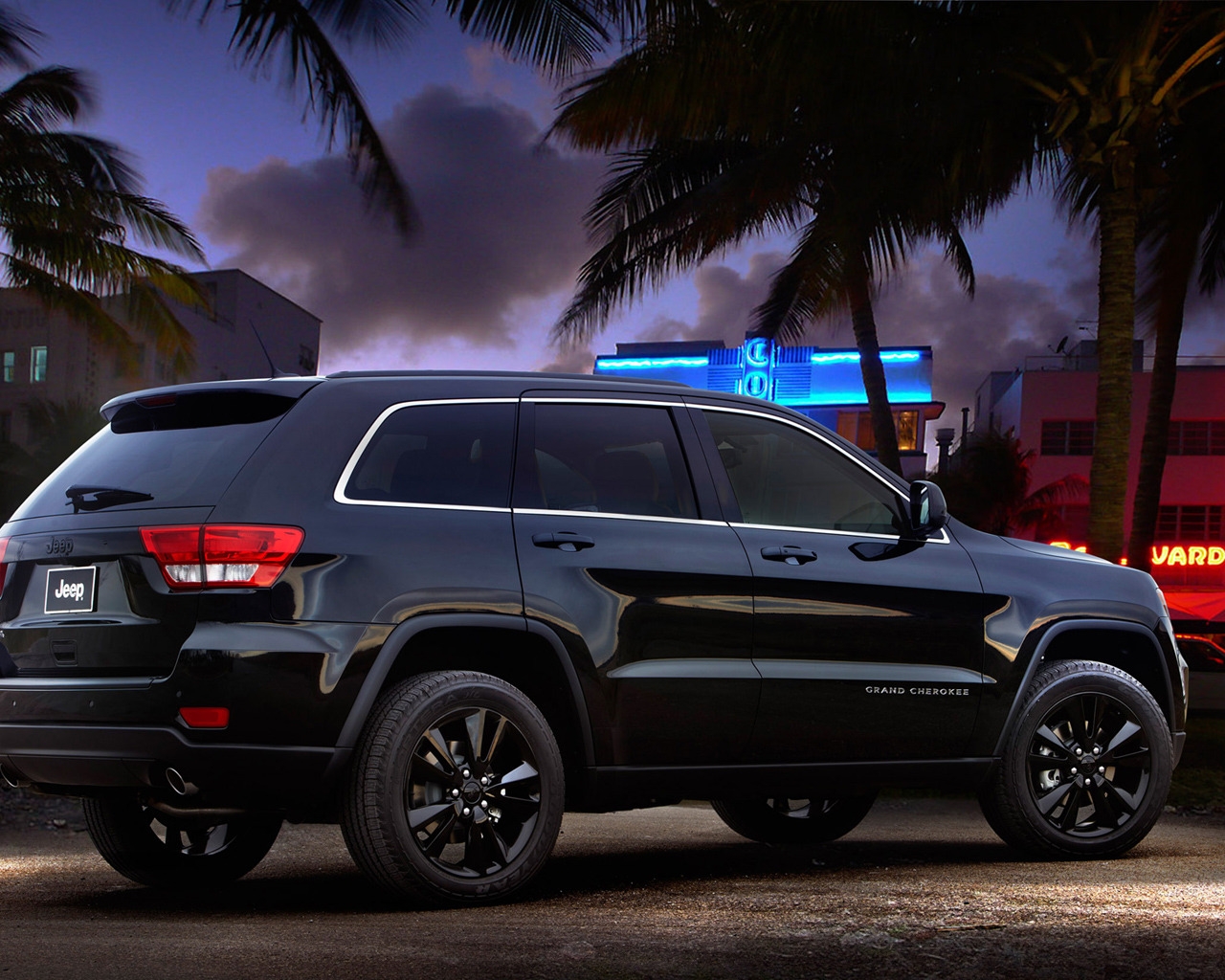 Jeep Grand Cherokee Rear Concept for 1280 x 1024 resolution