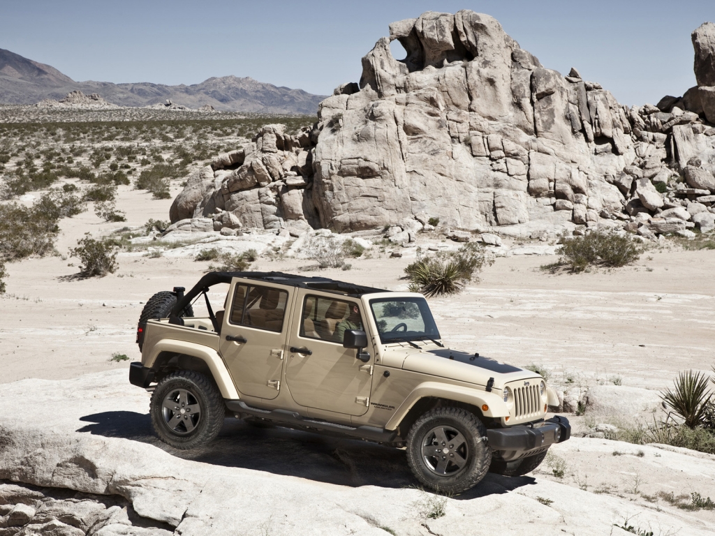 Jeep Wrangler Mojave for 1024 x 768 resolution