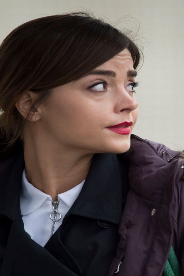 Jenna Coleman from Doctor Who for 640 x 960 iPhone 4 resolution