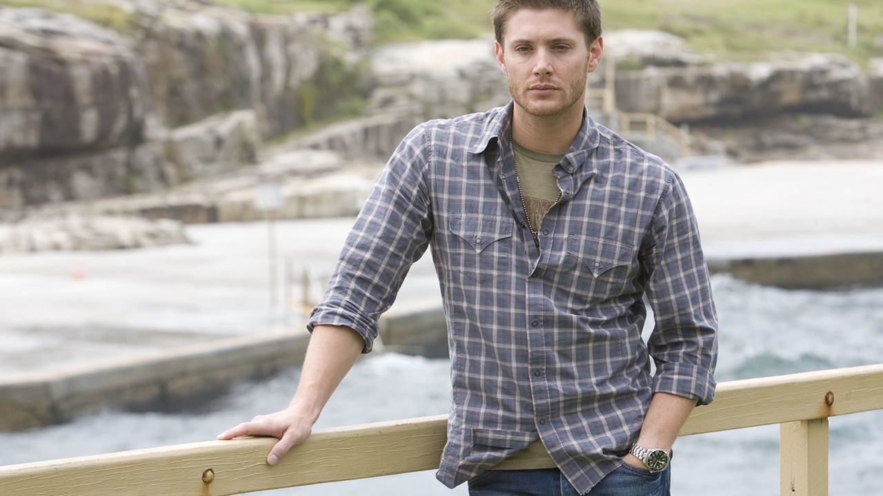 Jensen Ackles Look for 1280 x 720 HDTV 720p resolution