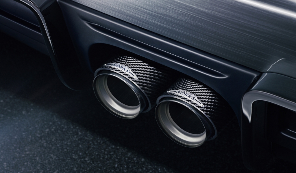 John Cooper Works Mini Exhaust for 1024 x 600 widescreen resolution