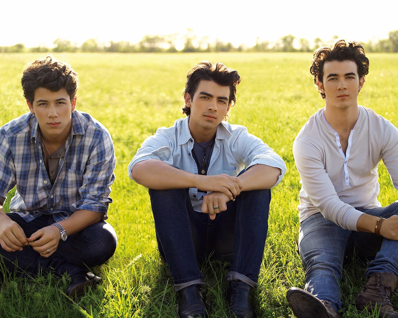 Jonas Brothers Band for 1280 x 1024 resolution