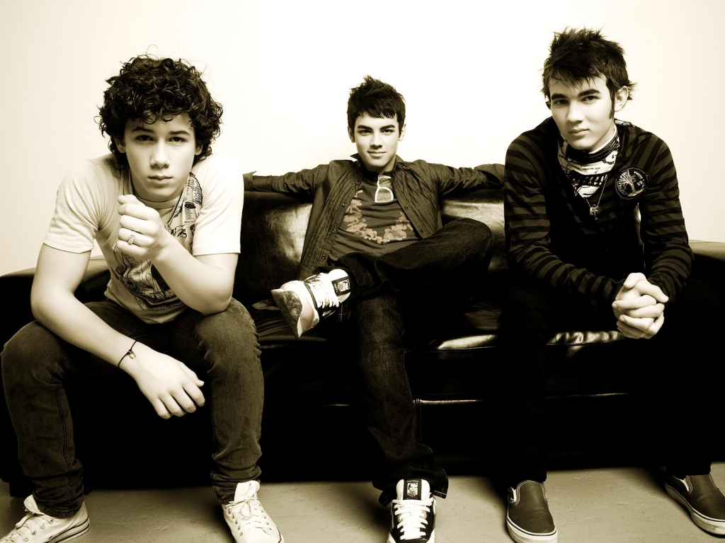 Jonas Brothers Recording Artists for 1024 x 768 resolution