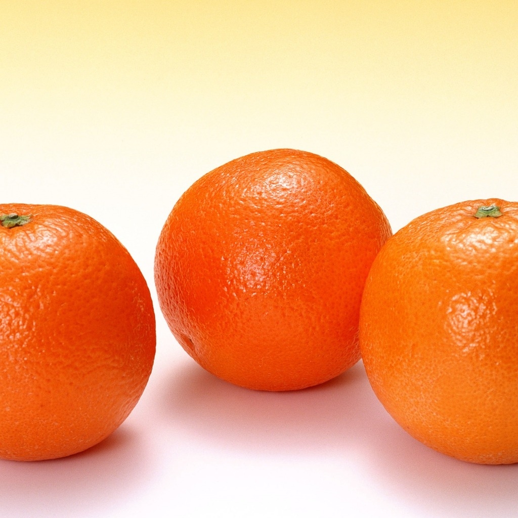 Juicy Oranges for 1024 x 1024 iPad resolution