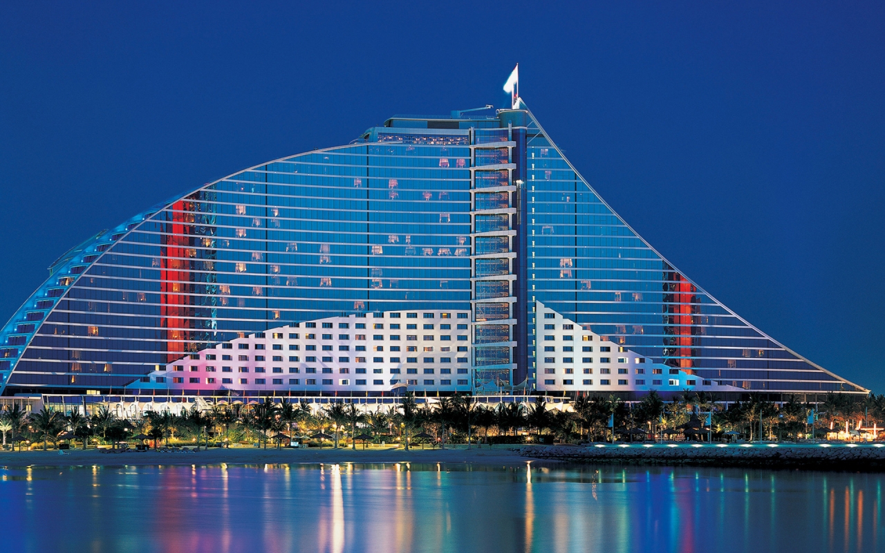 Jumeirah Beach Hotel Dubai for 1280 x 800 widescreen resolution