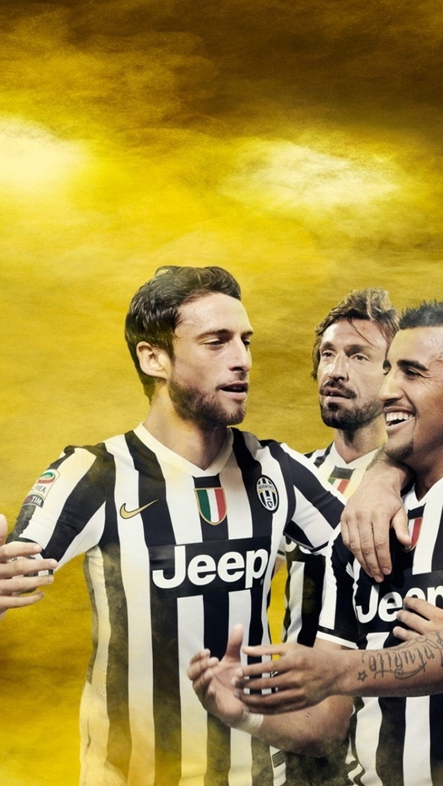 Juventus Happy Players for 640 x 1136 iPhone 5 resolution