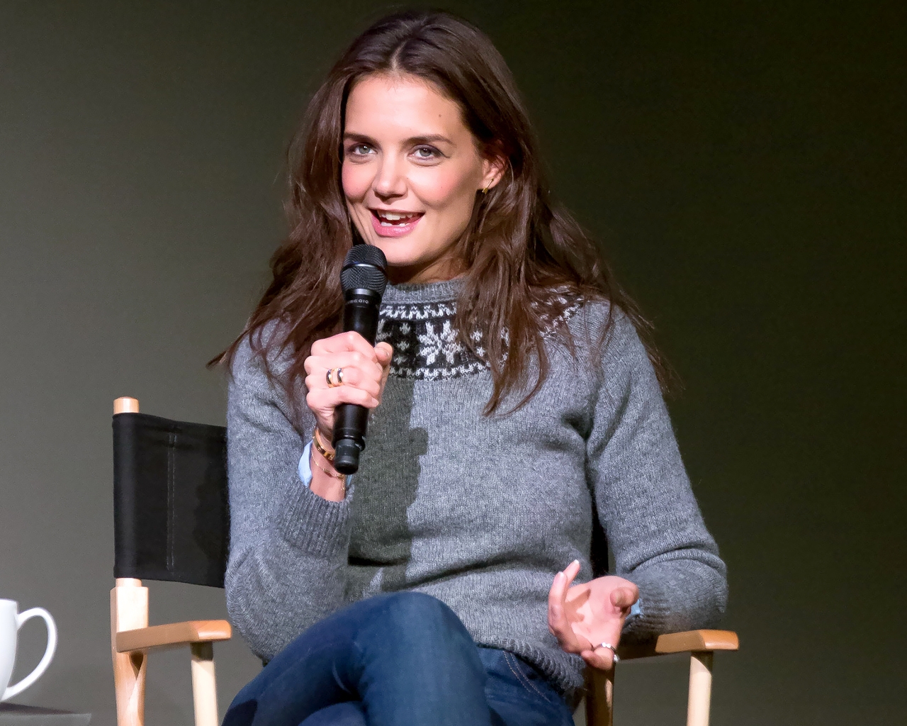 Katie Holmes Interview for 1280 x 1024 resolution