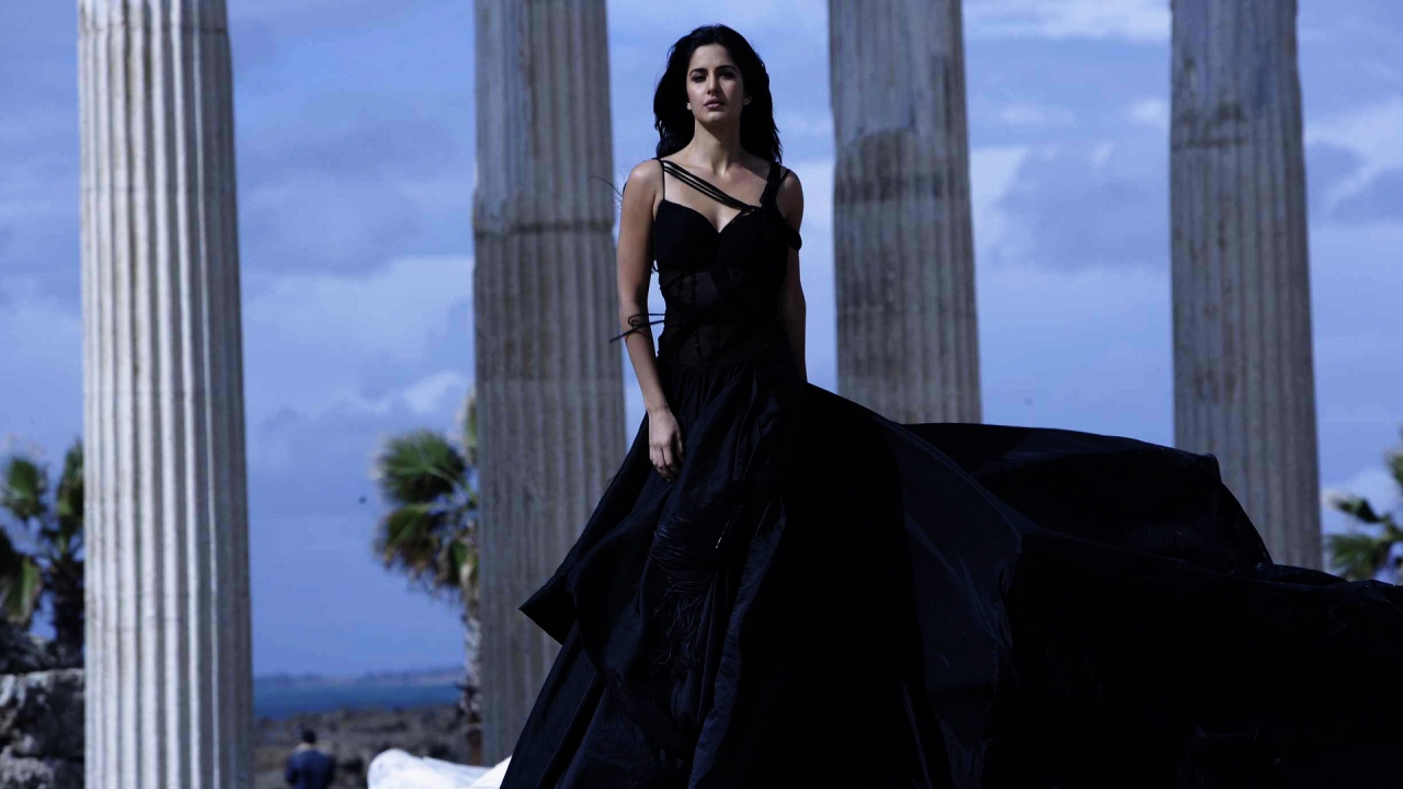 Katrina Kaif Black Dress for 1280 x 720 HDTV 720p resolution