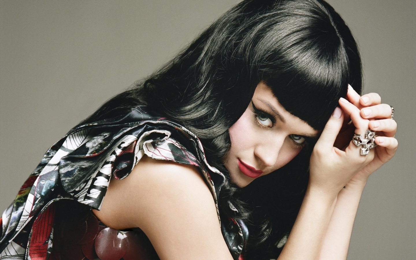 Katy Perry Glance for 1440 x 900 widescreen resolution