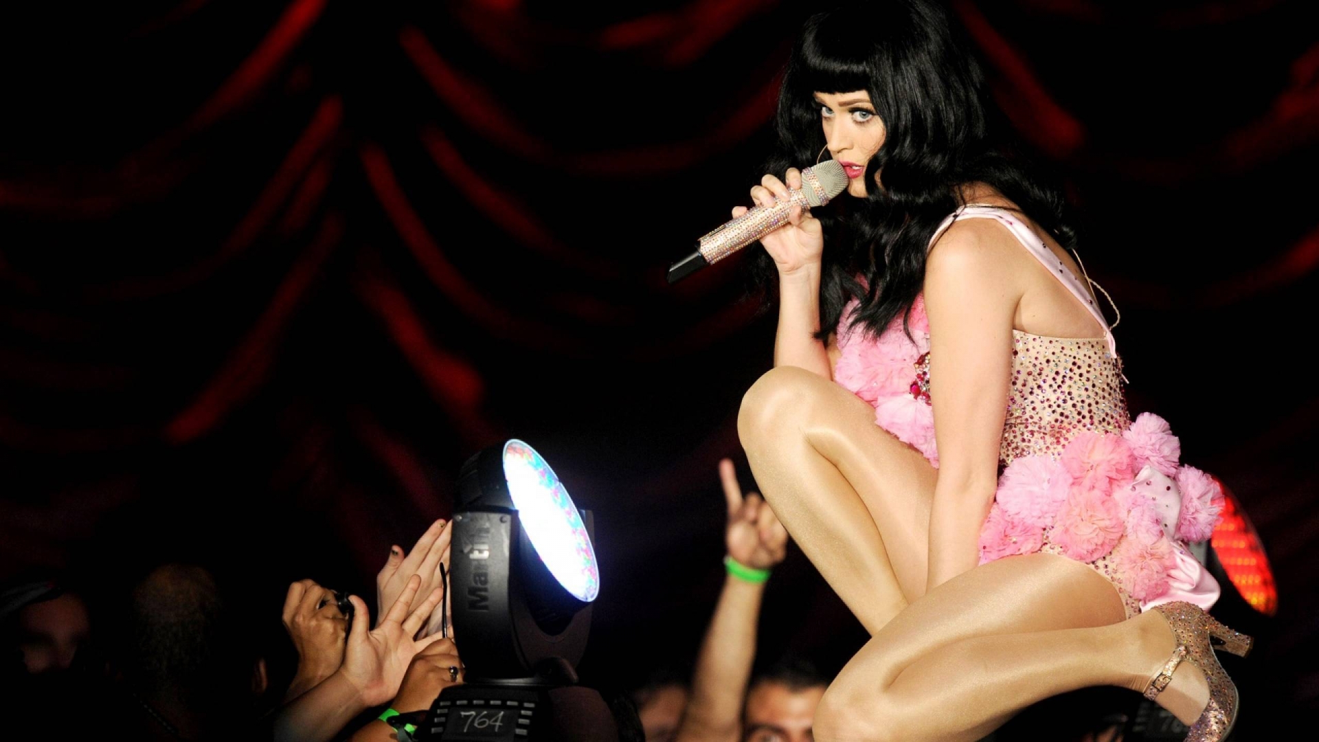 Katy Perry in Concert for 1920 x 1080 HDTV 1080p resolution