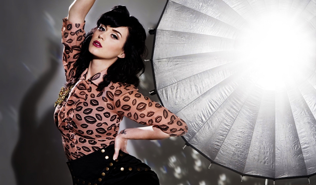 Katy Perry Photo Session for 1024 x 600 widescreen resolution