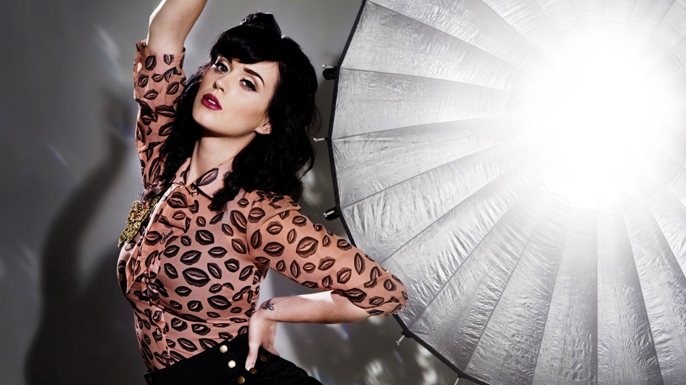Katy Perry Photo Session for 1366 x 768 HDTV resolution