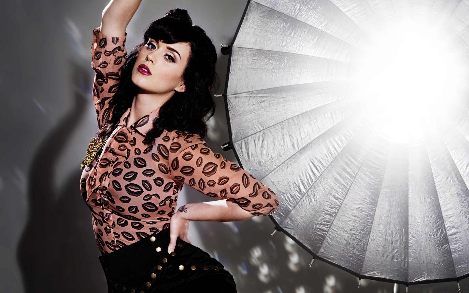 Katy Perry Photo Session for 1920 x 1200 widescreen resolution