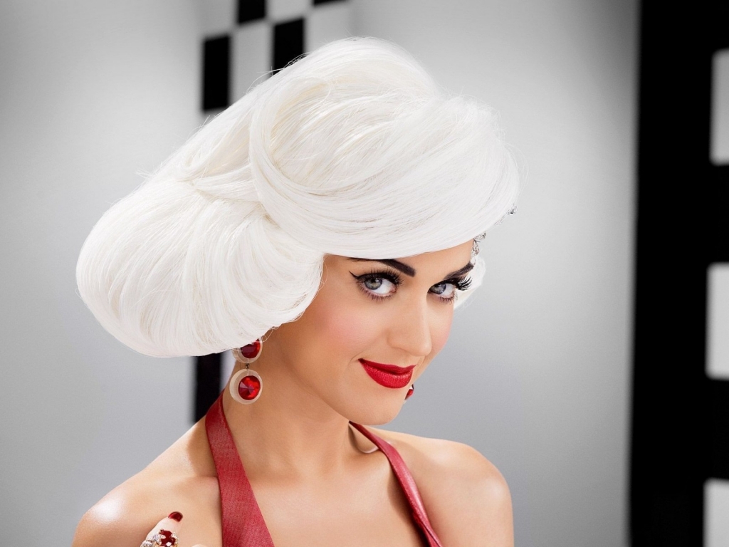 Katy Perry White Hair for 1024 x 768 resolution