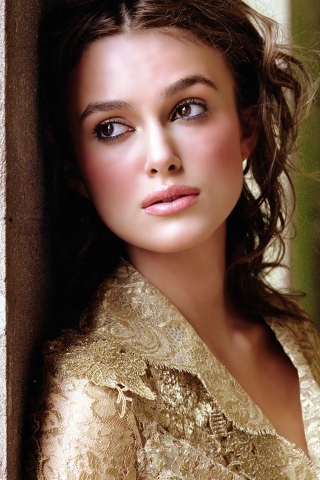 Keira Christina Knightley for 320 x 480 iPhone resolution