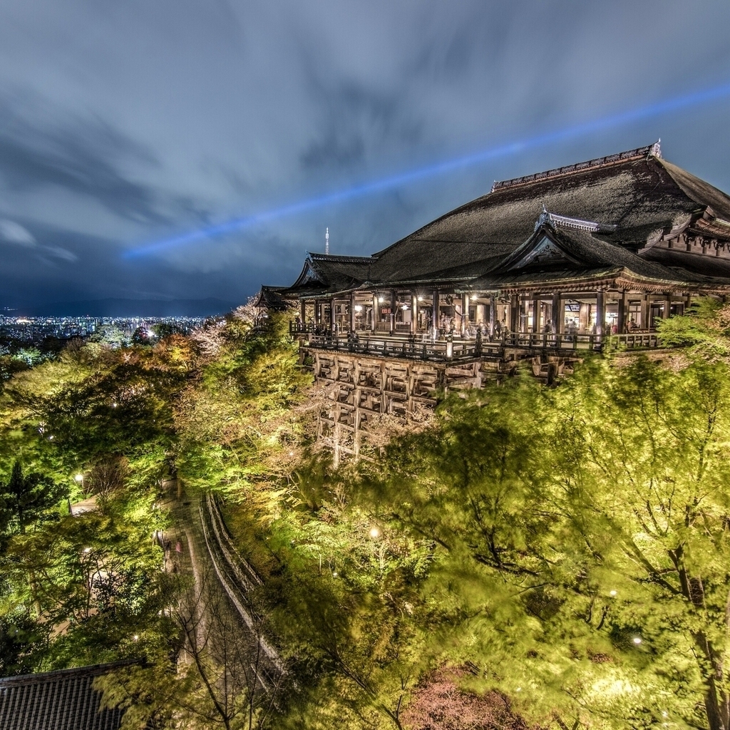 Kiyomizu Dera Temple Japan  for 1024 x 1024 iPad resolution