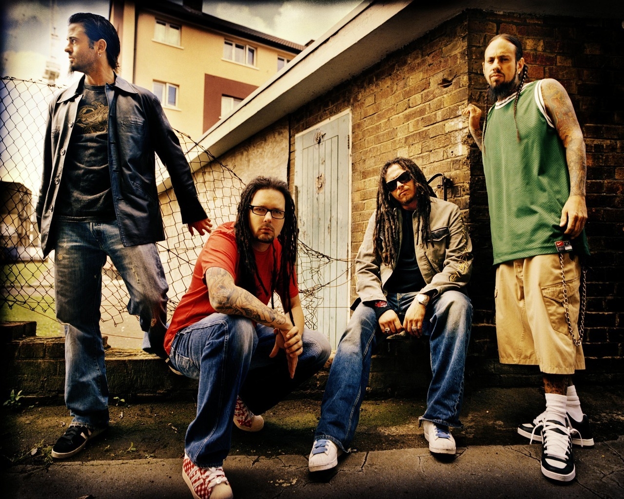 Korn Band for 1280 x 1024 resolution