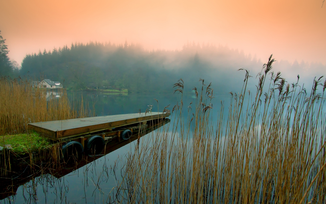 Lake Pontoon Bridge for 1280 x 800 widescreen resolution