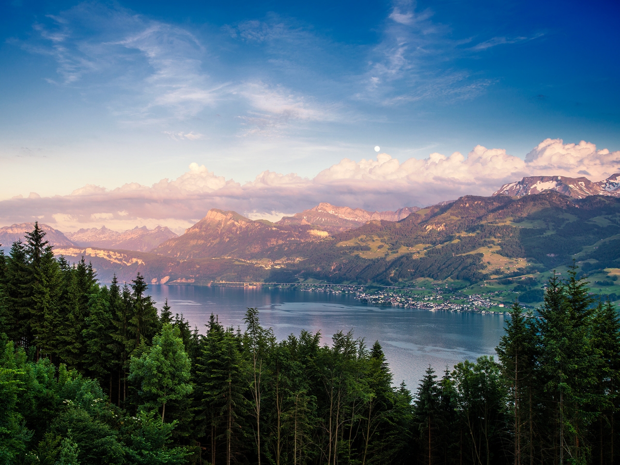 Lake Zurich Landscape for 1280 x 960 resolution