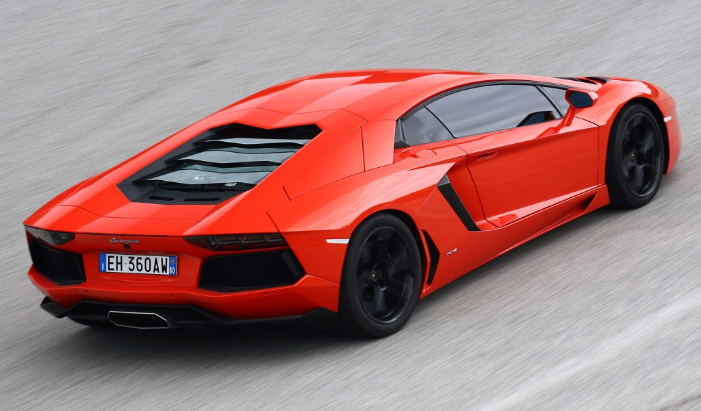 Lamborghini Aventador Top Rear for 1024 x 600 widescreen resolution