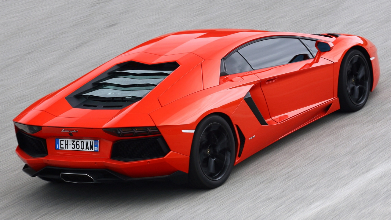 Lamborghini Aventador Top Rear for 1280 x 720 HDTV 720p resolution