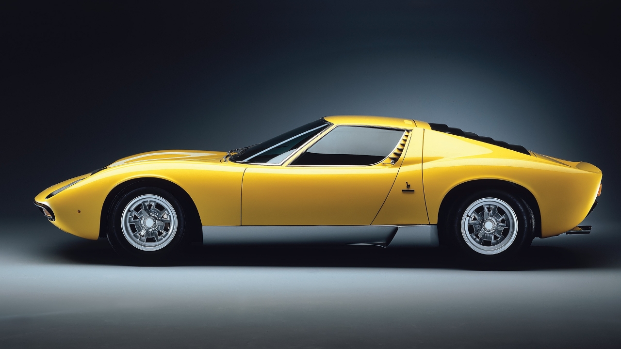 Lamborghini Miura 1971 for 1280 x 720 HDTV 720p resolution