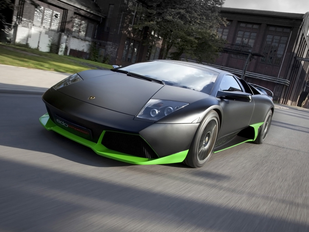 Lamborghini Murcielago LP750 2011 for 1024 x 768 resolution