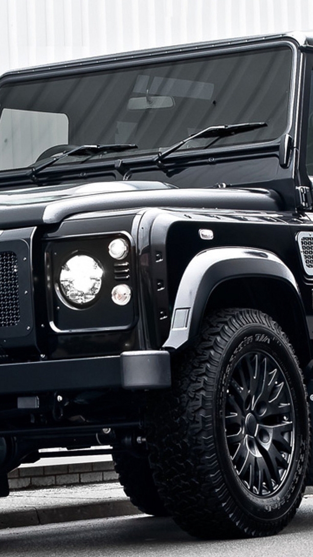 Land Rover Defender Military Edition Kahn Edition for 640 x 1136 iPhone 5 resolution