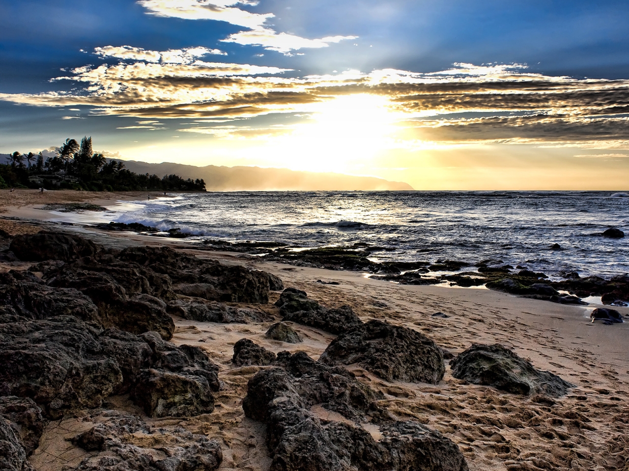 Laniakea Sunset for 1280 x 960 resolution