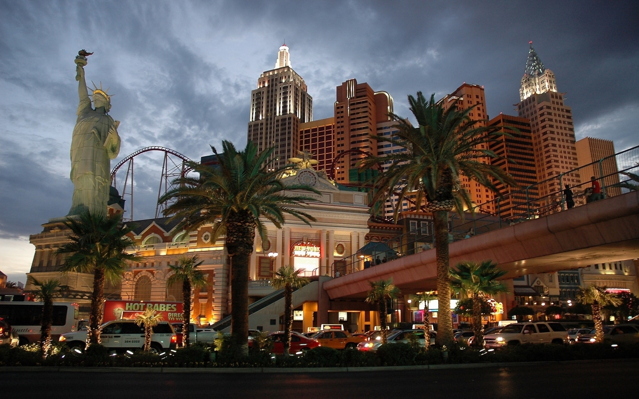 Las Vegas for 1280 x 800 widescreen resolution