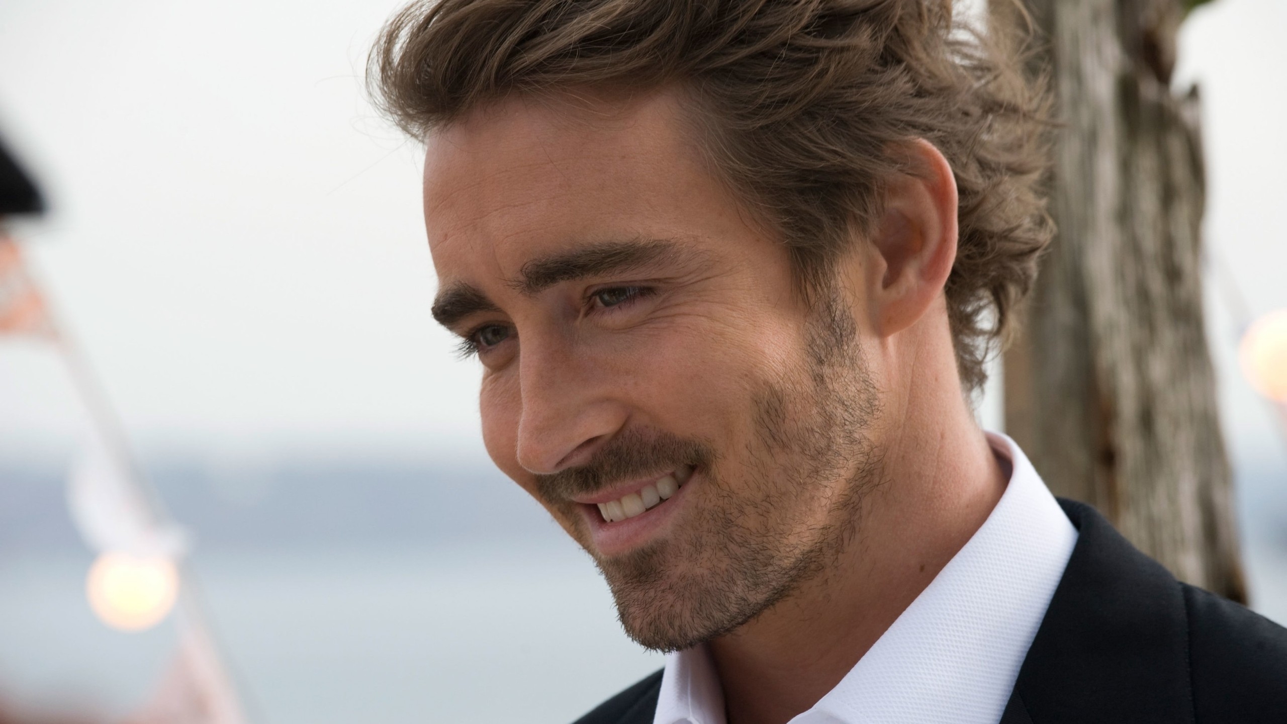Lee Pace  for 2560x1440 HDTV resolution