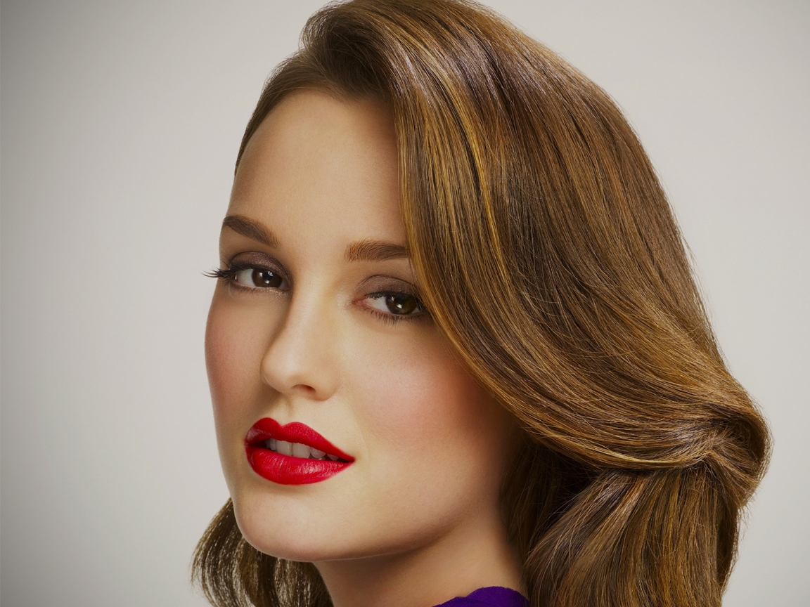 Leighton Meester Gorgeous for 1152 x 864 resolution