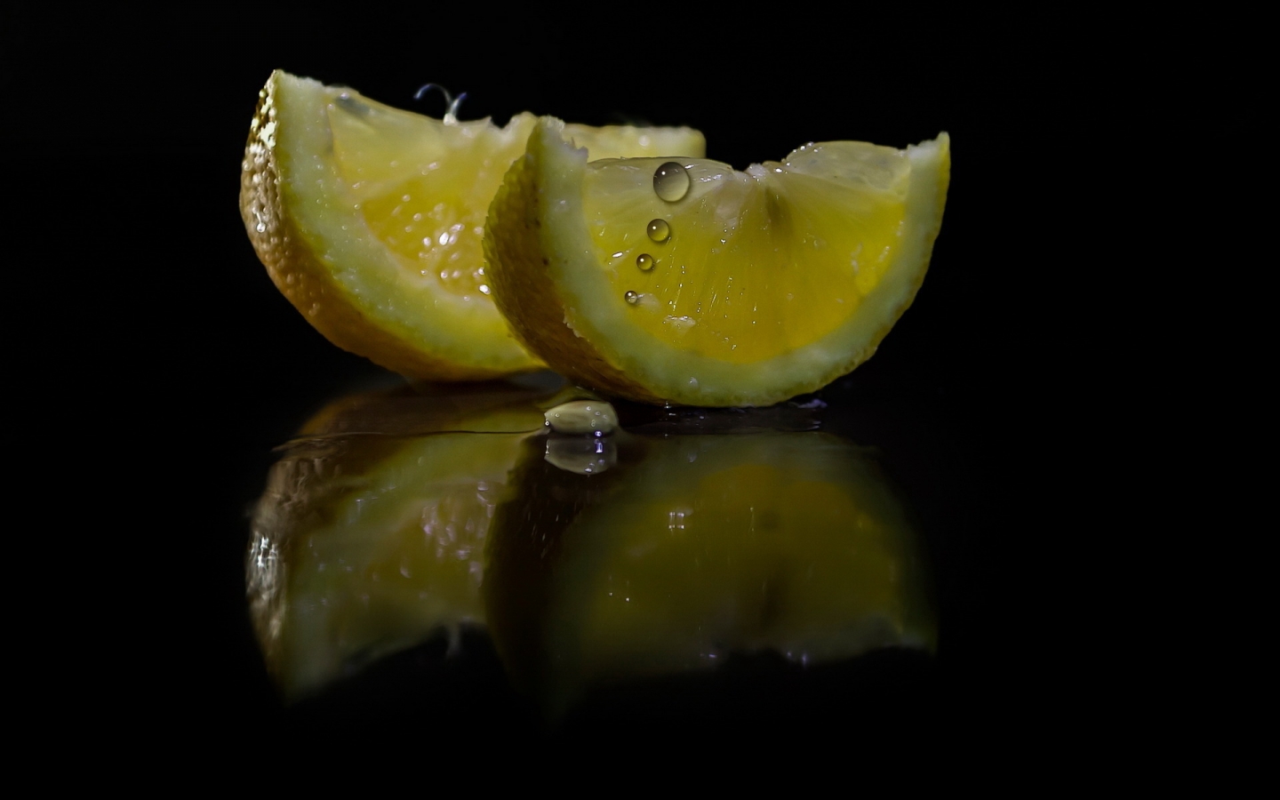 Lemon Slices for 1440 x 900 widescreen resolution