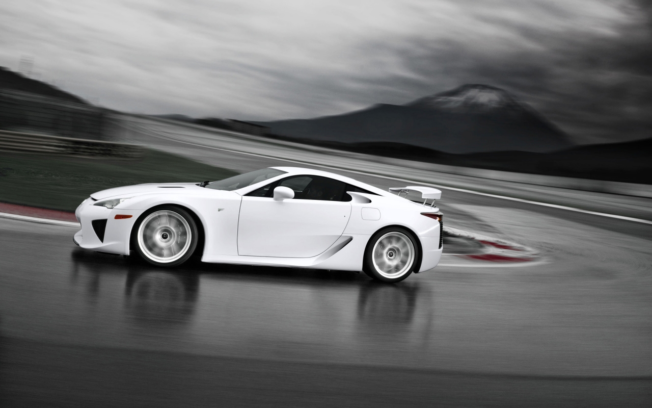 Lexus LFA White Side Angle Speed for 1280 x 800 widescreen resolution