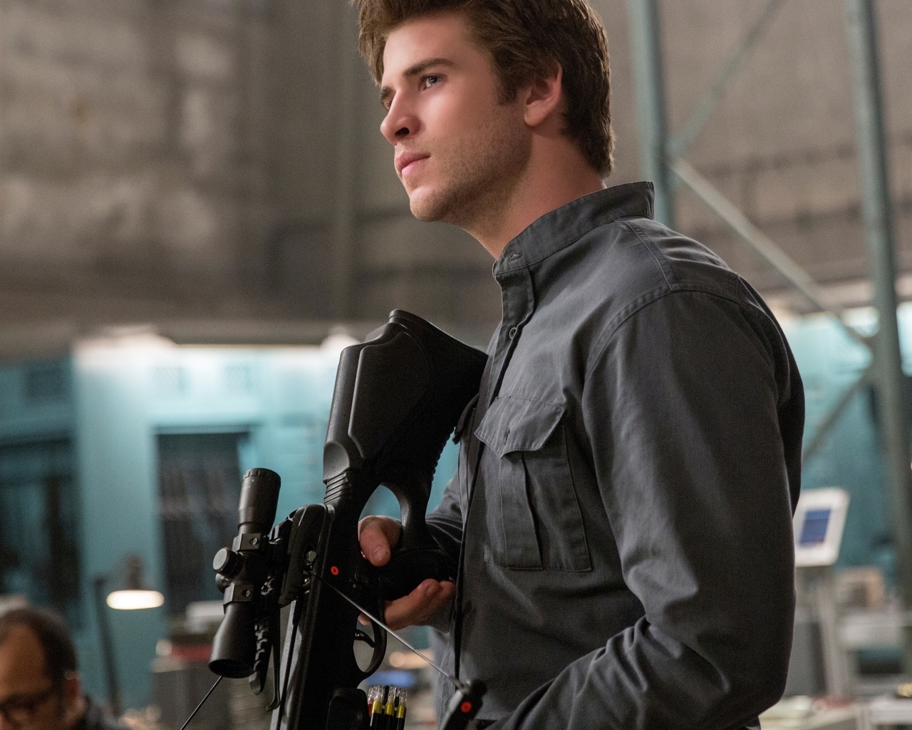 Liam Hemsworth in The Hunger Games for 1280 x 1024 resolution