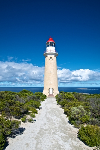 Lighthouse Kangaroo Island for 320 x 480 iPhone resolution