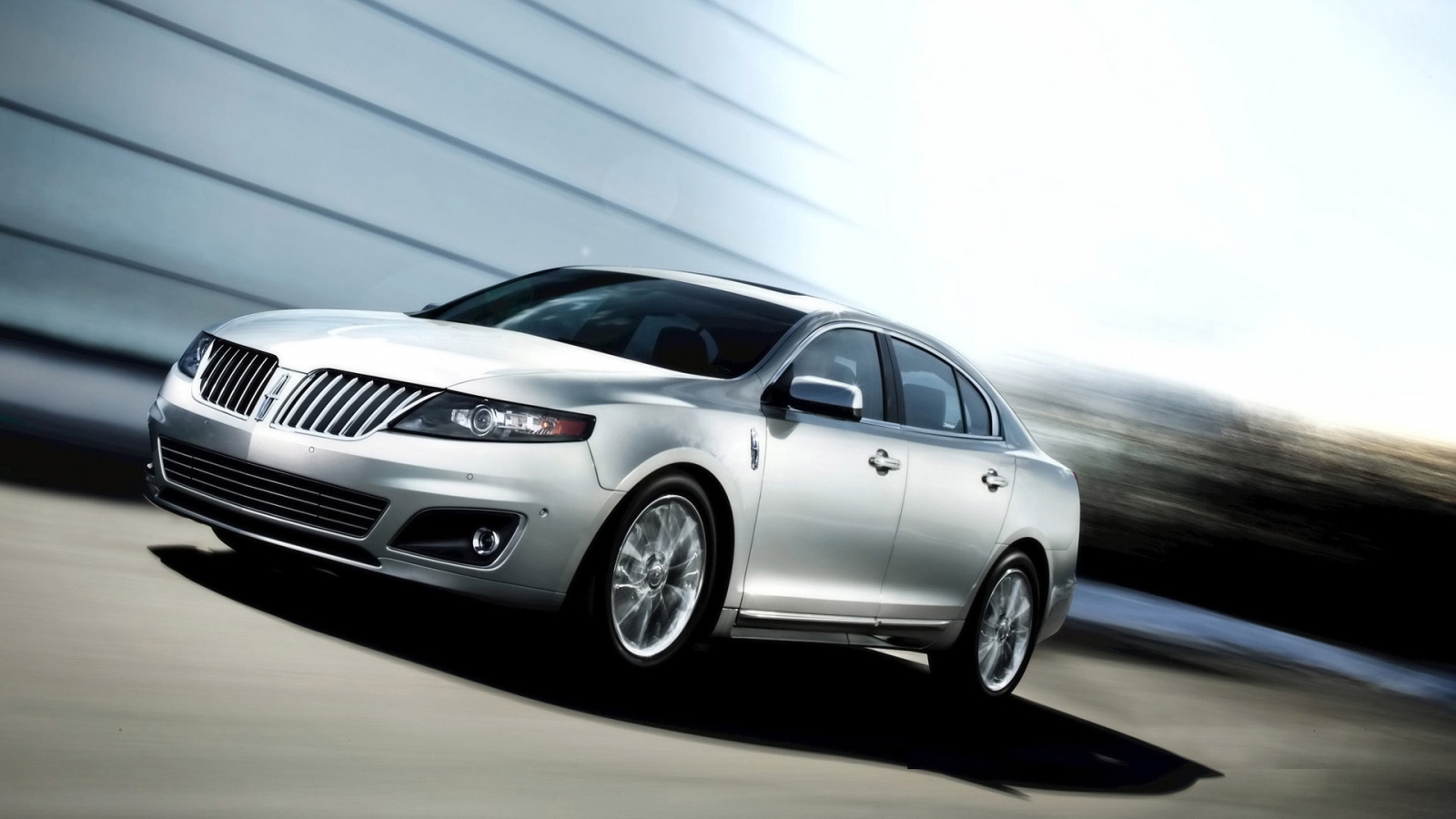 Lincoln MKS 2011 Silver for 1600 x 900 HDTV resolution