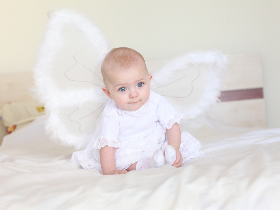 Little Angel for 1152 x 864 resolution