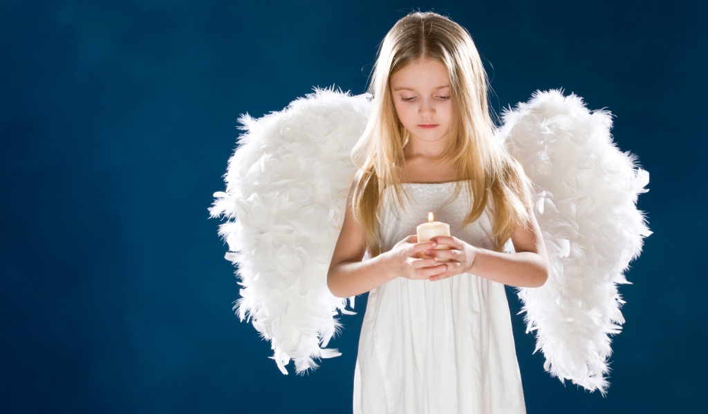 Little Angel Girl for 1024 x 600 widescreen resolution