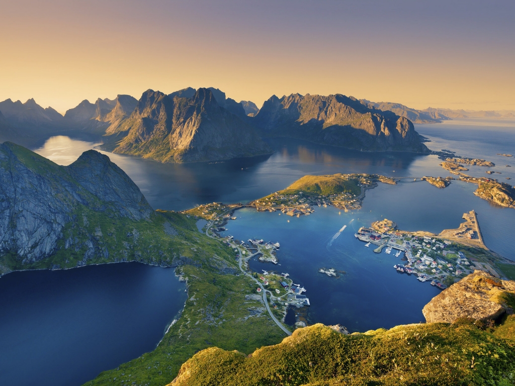  Lofoten Islands Norway for 1024 x 768 resolution
