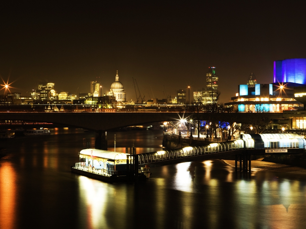 London Lights for 1024 x 768 resolution