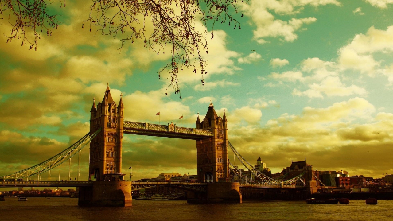 London Tower Bridge for 1280 x 720 HDTV 720p resolution