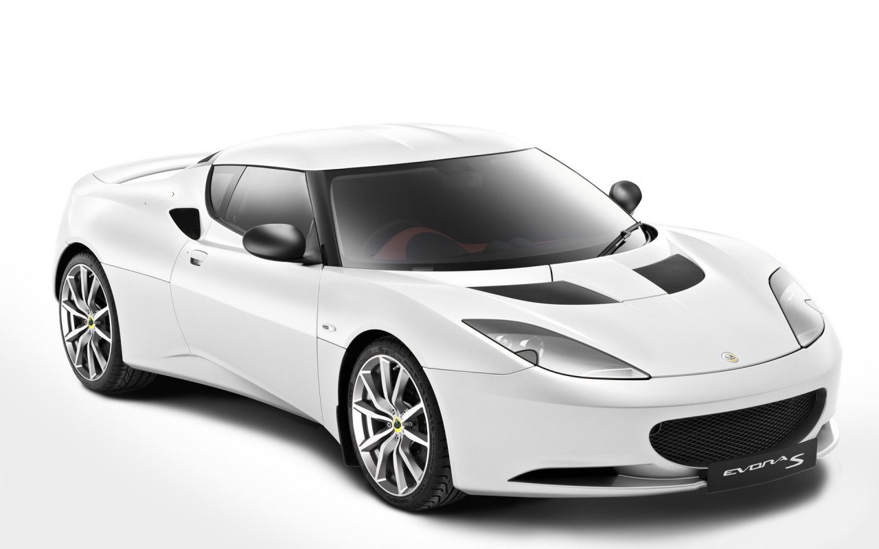 Lotus Evora S 2011 Front Angle for 1280 x 800 widescreen resolution