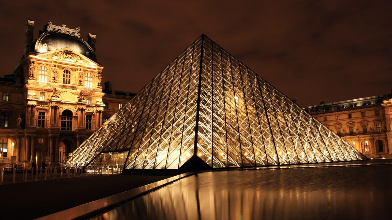 Louvre Pyramid for 1280 x 720 HDTV 720p resolution