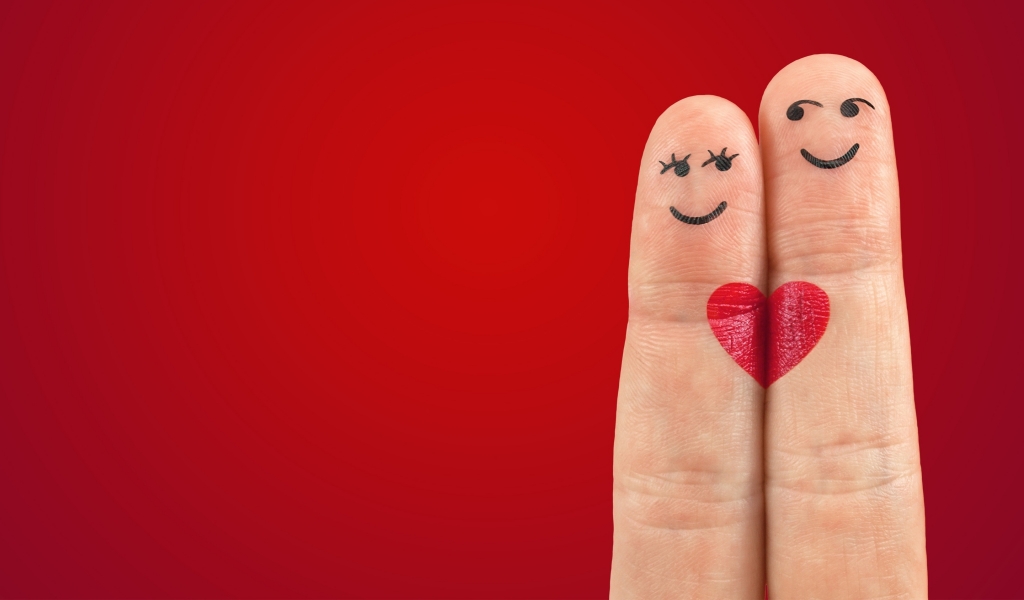 Love Fingers Valentines Days for 1024 x 600 widescreen resolution