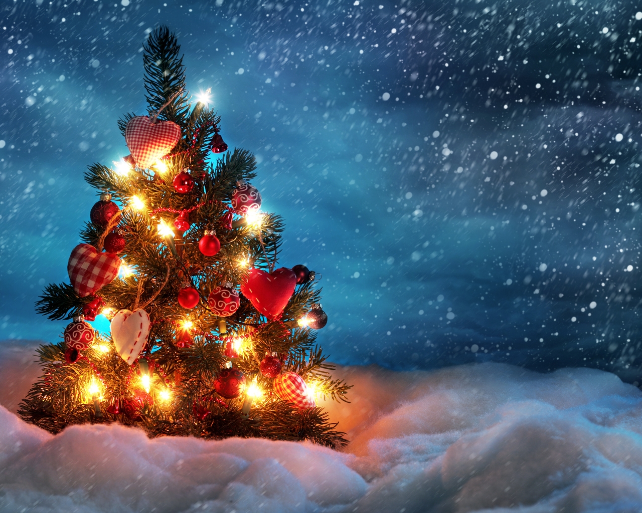 Lovely Christmas Tree for 1280 x 1024 resolution