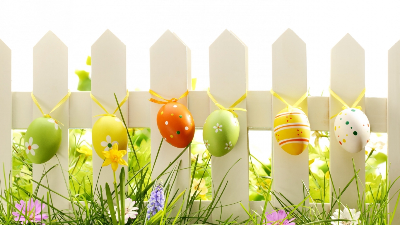 Lovely Easter Eggs Decoration for 1366 x 768 HDTV resolution