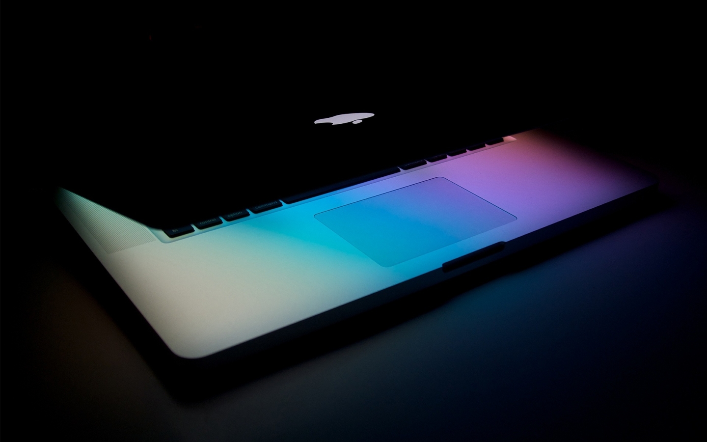 MacBook Pro for 1440 x 900 widescreen resolution