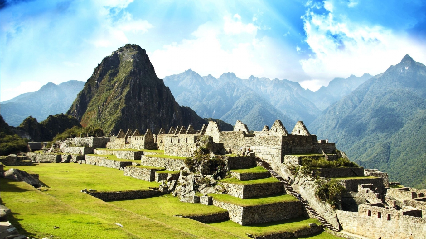 Machu Picchu for 1366 x 768 HDTV resolution